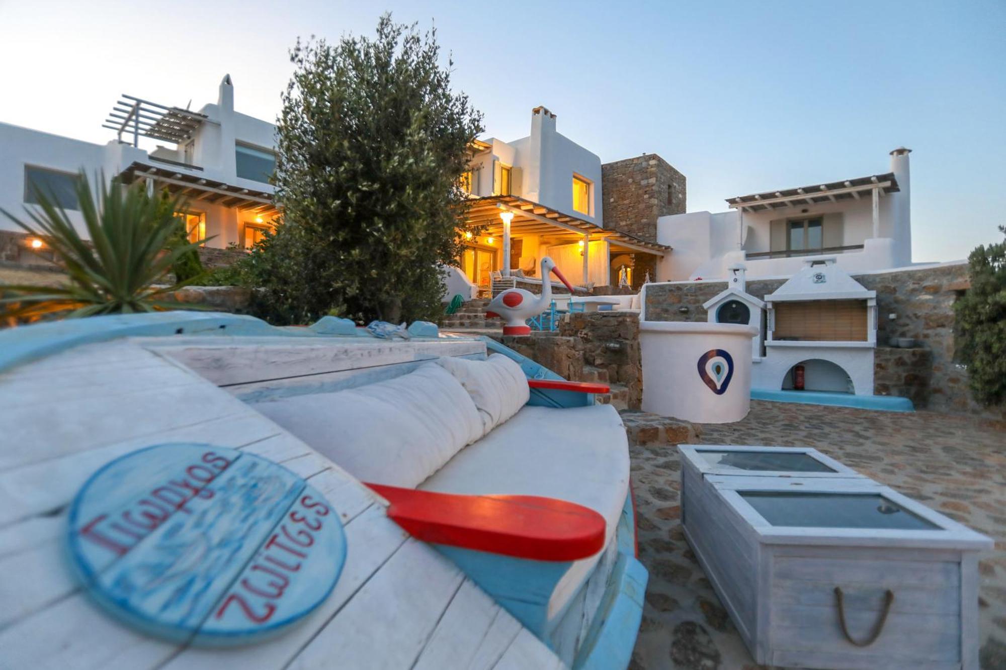 カロ・リヴァディ Manolia Luxury Private House By Mykonian Kazarteヴィラ エクステリア 写真